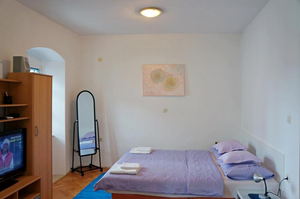 Kamena Apartment & Studio Makarska Buitenkant foto