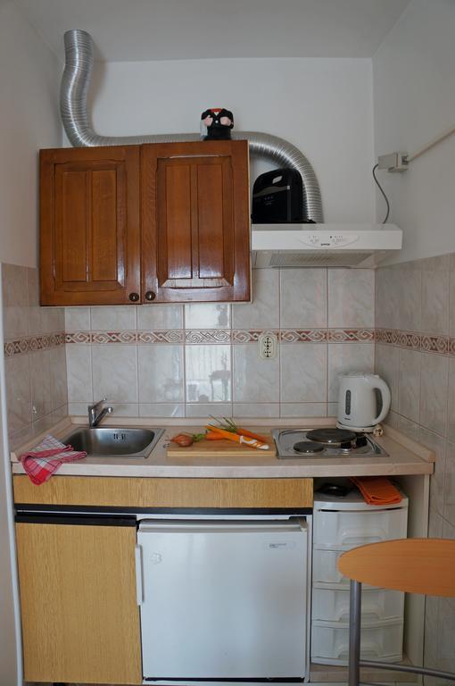 Kamena Apartment & Studio Makarska Buitenkant foto