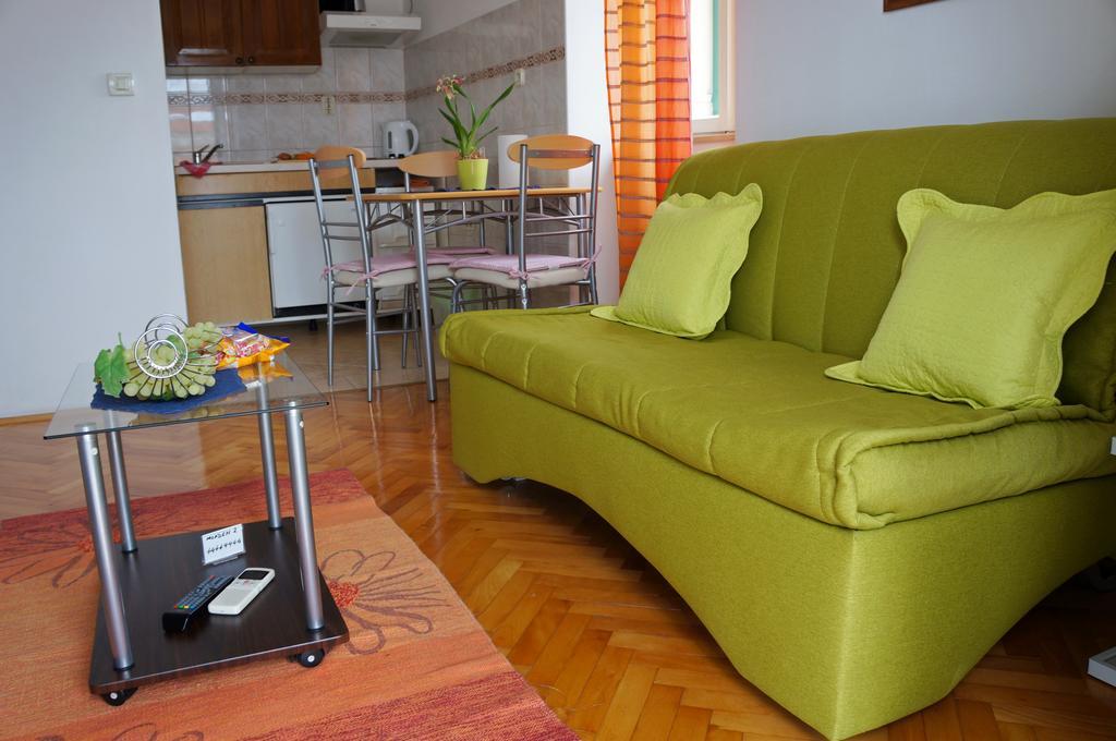 Kamena Apartment & Studio Makarska Buitenkant foto