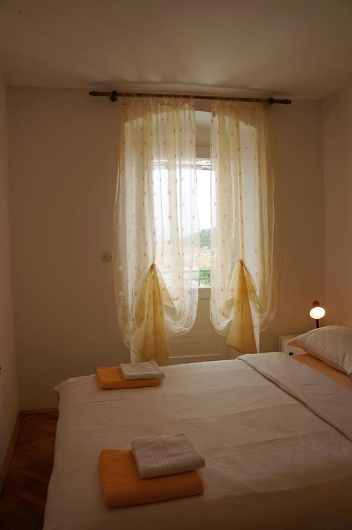 Kamena Apartment & Studio Makarska Buitenkant foto