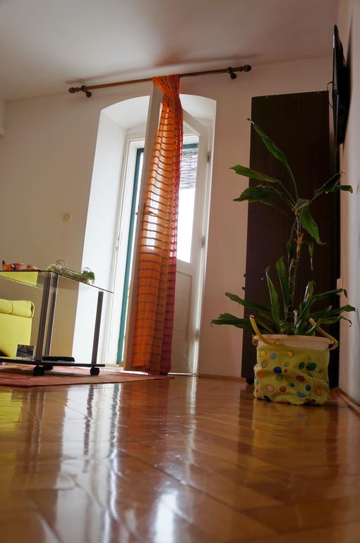 Kamena Apartment & Studio Makarska Buitenkant foto